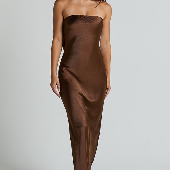 Brown mocha satin strapless Showpo dresses - Picture 2 of 9